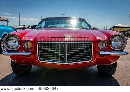 Lebanon, Tn - May 13, 2022: Low Perspective Front View Of A 1971 Chevrolet Camaro Rs Hardtop Coupe A