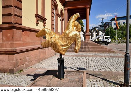 Neustadt An Der Weinstrasse, Germany - August 2022: Gilded Bronze Sculpture Called 'hambacher Vorbot