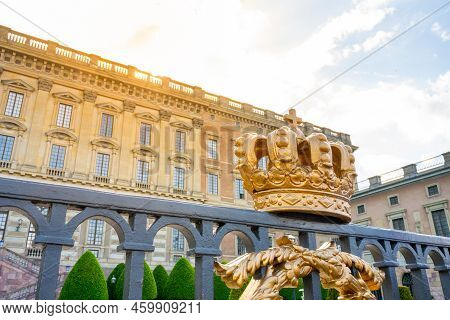 Crown Of King Of Sweden - Golden Decoration Of The Fence At Royal Palace In Stockholm