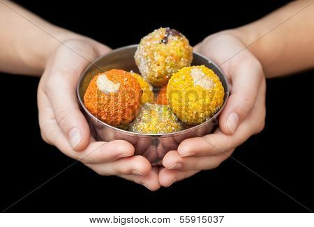 Indian Sweets Ladu