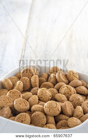 Amarettini Cookies