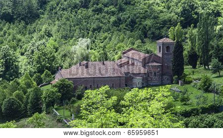 Abbey of Vezzolano back side