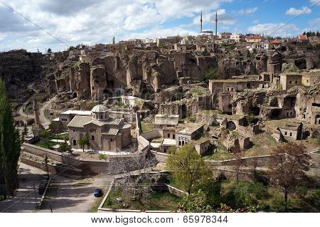 Guzelurt