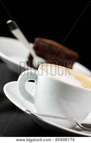 Delicious Caffe Latte With Chocolate Cake