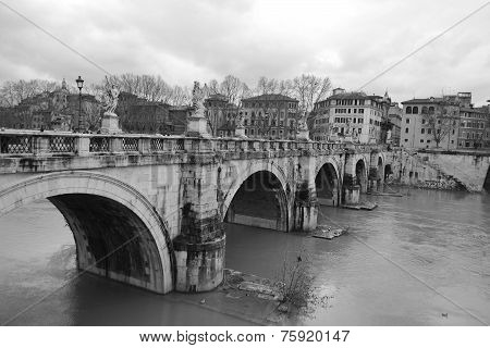 Castel Santangelo Bridge