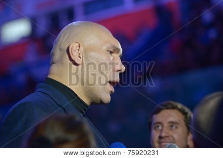 NOVOSIBIRSK, RUSSIA - NOVEMBER 8, 2014: World champion in boxing Nikolay Valuyev talk with press during the Friendship Cup. The competitions include 10 kinds of martial arts