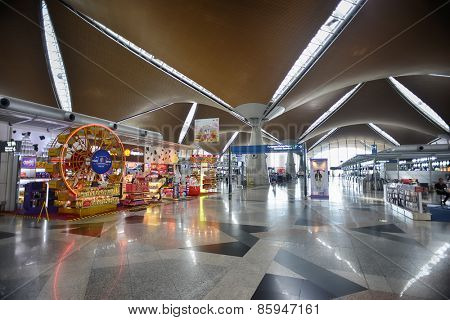 KUALA LUMPUR, MALAYSIA - MAY 12, 2014: KLIA Airport interior. Kuala Lumpur International Airport (KLIA) is Malaysia's main international airport and one of the major airports of South East Asia