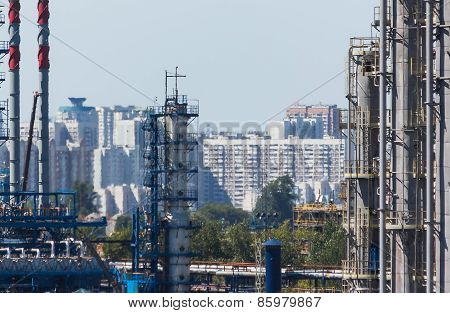 Oil Refinery