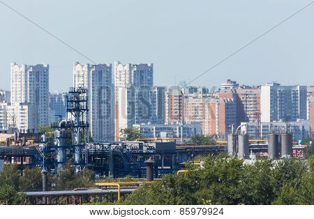 Oil Refinery
