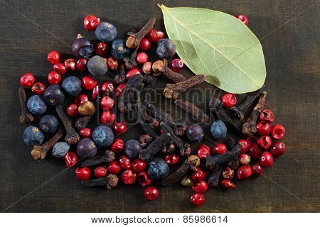 Different spice berries.