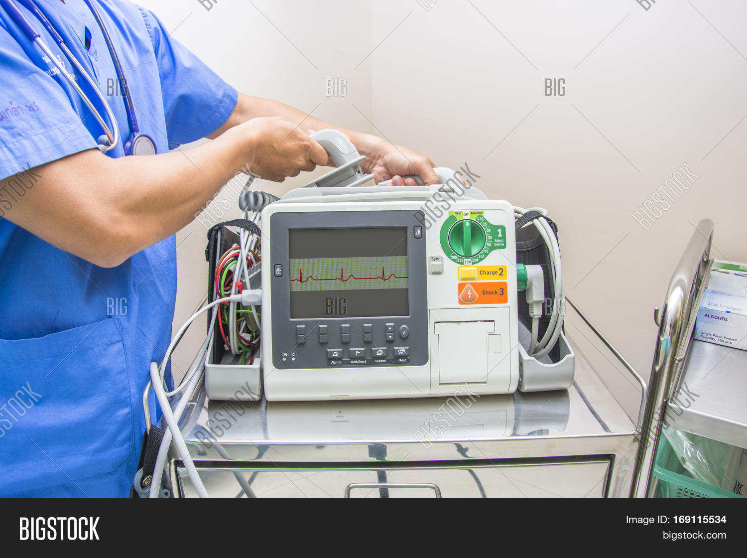 Doctor Use Ekg Image & Photo (Free Trial) Bigstock
