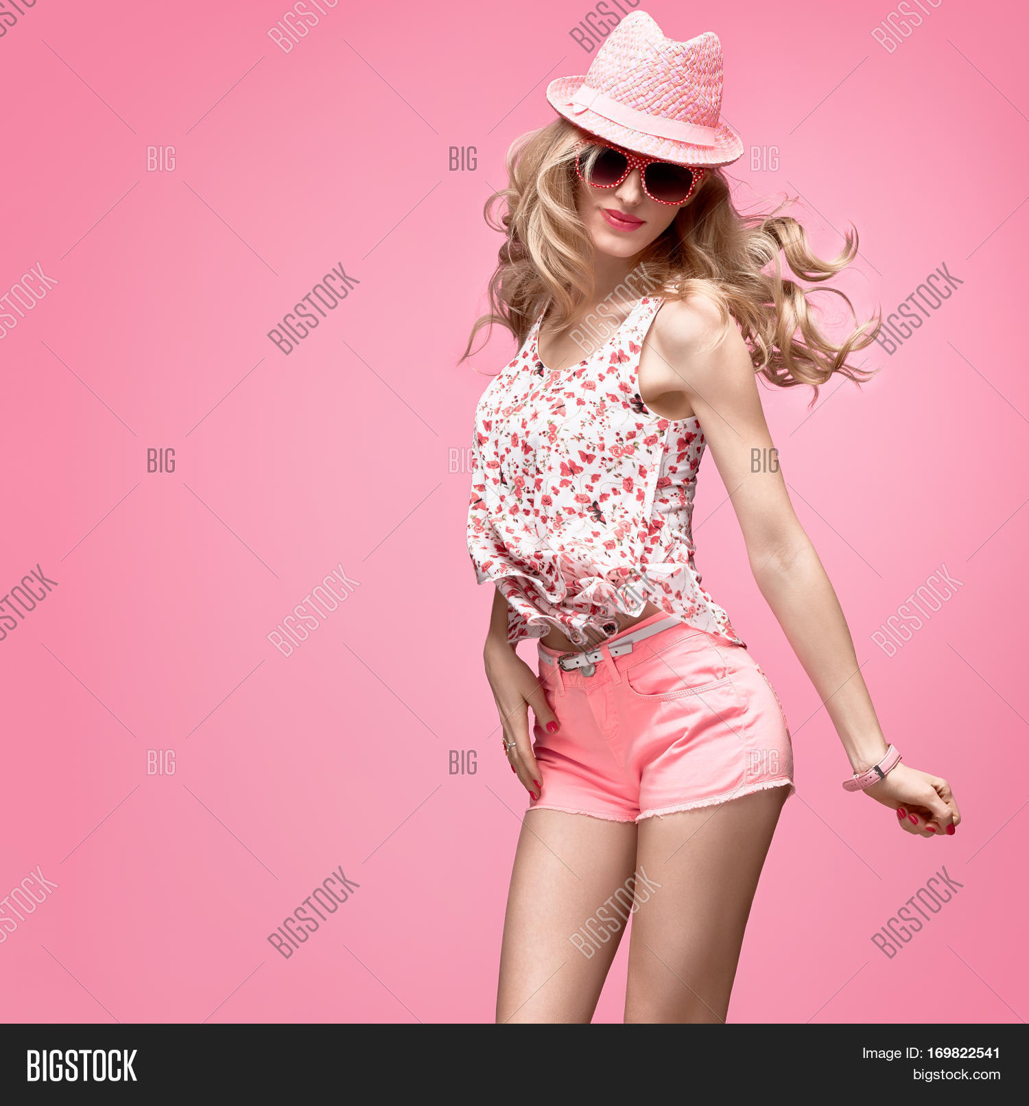 Hot Blonde Dancer