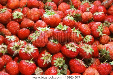 Hintergrund mit frische rote Erdbeeren