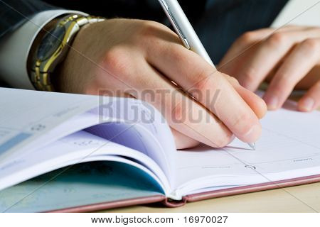 close up. Schwerpunkt liegt auf den Stift