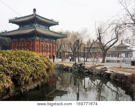 Beijing, China - March 8, 2015: People Enjoying The Early Spring Weekend In Beihai Park