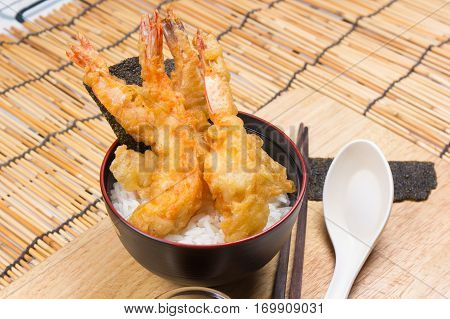 Chef decorated tempura on rice / Cooking Tempura concept