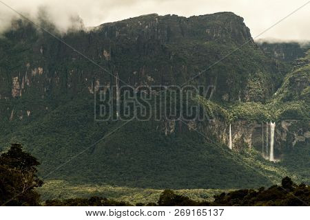 Tepui Table Mountain Auyan In National Park Canaima, Venezuela