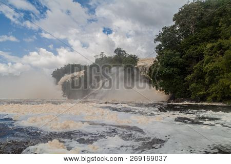 Canaima Lagoon Waterfalls At River Carrao In Venezuela