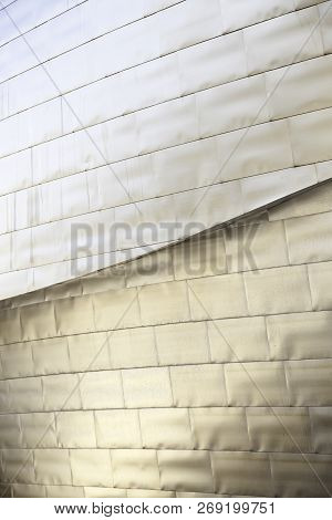 Wall Forms Titanium