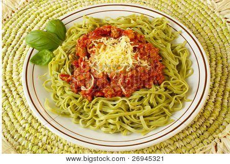 Spenót tagliolini bolognai szósz