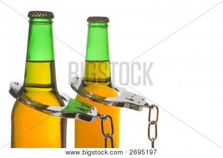 Pouta - opilému řízení koncepce a pivo