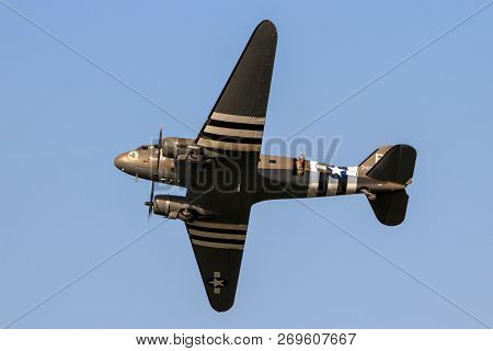 Kleine-brogel, Belgium - Sep 16, 2012: Man Waving From A World War Ii Era Douglas C-47a Skytrain Dak