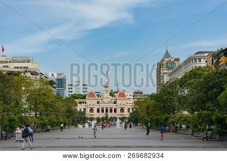 Ho Chi Minh City, Vietnam - August 24, 2017: Nguyen Hue Street With Ho Chi Minh City Hall Building V