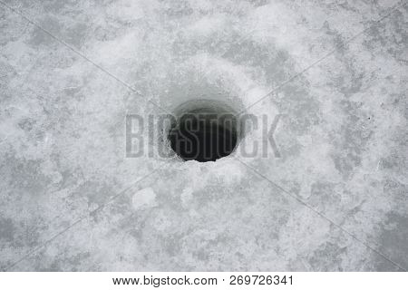 Cut Hole For Ice Fishing Top View