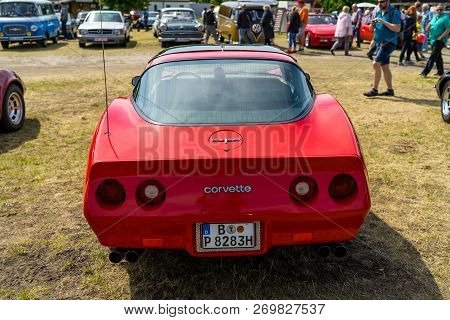 Paaren Im Glien, Germany - May 19, 2018: Sports Car Chevrolet Corvette (c3) Stingray Coupe. Die Oldt