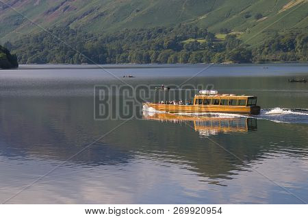 Keswick Launch Boat, Derwent Water, Lake District, Cumbria, England