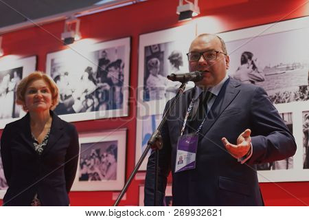 ST. PETERSBURG, RUSSIA - NOVEMBER 15, 2018: Sergey Mikhailov, general director of ITAR-TASS (center), and Olga Golodets, Deputy Prime Minister of Russia during Saint-Petersburg Cultural Forum