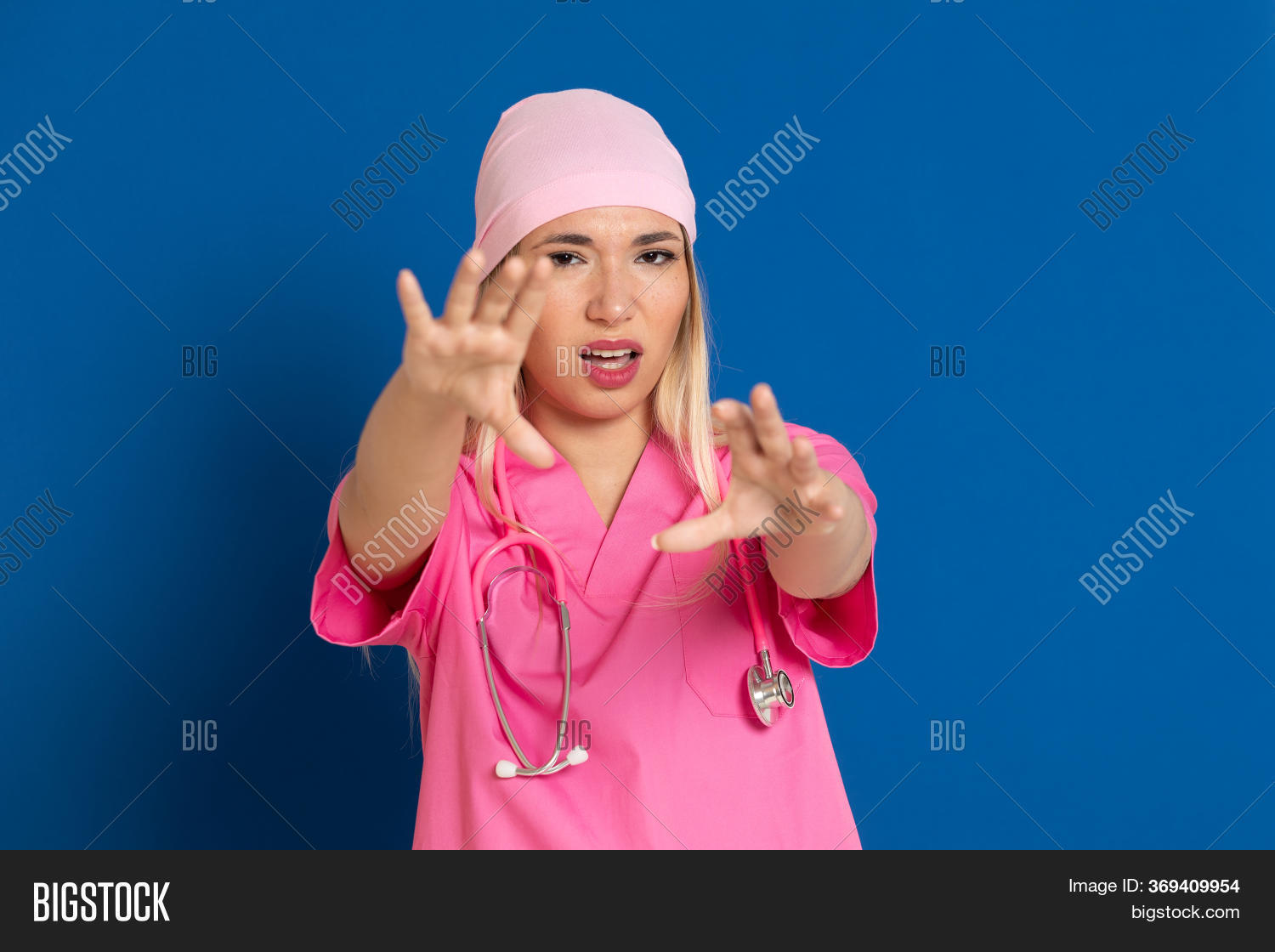 Doctor pink