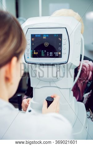 Consultation With An Ophthalmologist. Medical Equipment. Coreometry.