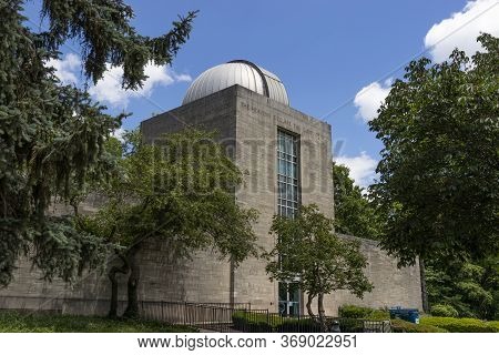 Indianapolis - Circa May 2020: Holcomb Observatory And Planetarium On The Campus Of Butler Universit