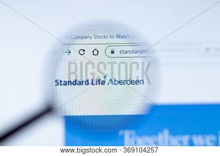 Moscow, Russia - 1 June 2020: Standardlifeaberdeen.com Website Page. Standard Life Aberdeen Plc Logo
