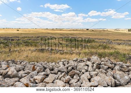 The Remnants Of The Megalithic Complex Of The Early Bronze Age  - Wheels Of Spirits - Rujum Al-hiri 