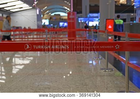 Istanbul, Turkey - October 11, 2019: Empty Check-in Area With Red Plastic Tapes Of Turkish Airlines 