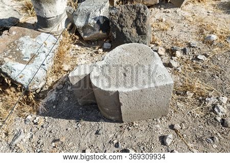 Remains Of Columns In Ruins Of The Greek - Roman City Of The 3rd Century Bc - The 8th Century Ad Hip