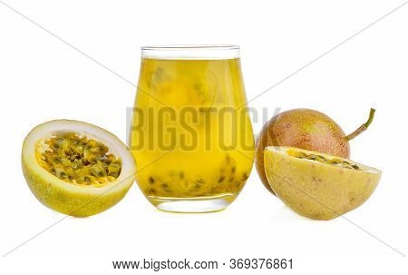 Passion Fruit And Passion Fruit Juice Fruit Set Slice Isolated Healthy Fresh Fruit Top View Vegetabl