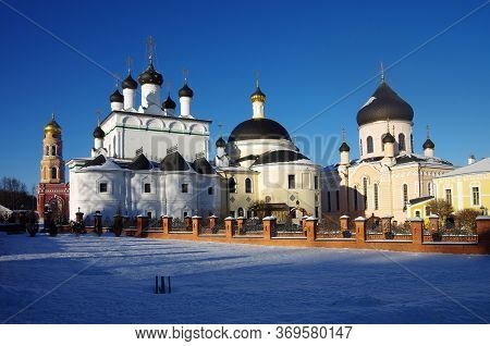 Village Novyy Byt, Chekhov District, Russia - November, 2018: The Monastery Of The Ascension Of Davi