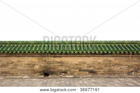 Pískovcové zdi se zeleným prosklené střešní tašky