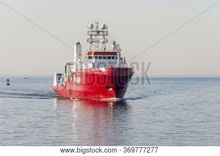 New Bedford, Massachusetts, Usa - June 4, 2020: Offshore Survey Vessel Fugro Searcher Heading Into N