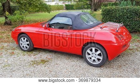 Bordeaux , Aquitaine / France - 05 05 2020 : Fiat Barchetta Convertible Red Car Italian Automobile