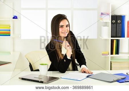 Business Challenges. Licensed Notary Is Reasonably Lucrative. Notaries And Notary Signing Agents Man