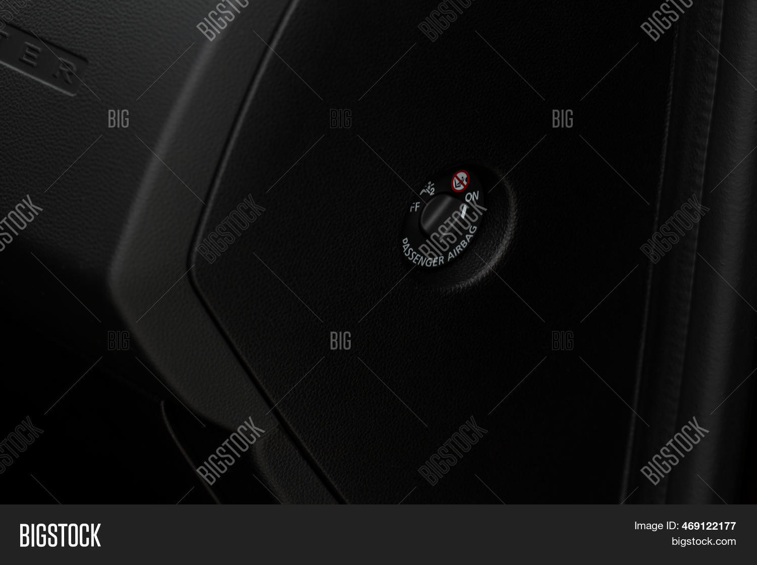 Front Passenger Airbag Image & Photo (Free Trial) Bigstock