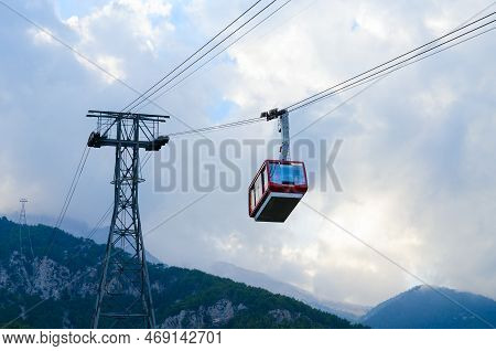 Mount Tahtali, Turkey - September 21, 2022: Olympos Teleferik Cable Car On Mount Tahtali In Vicinity