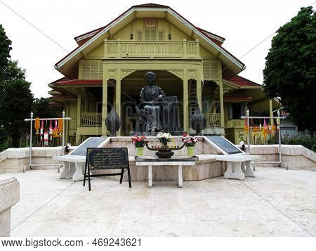 Ancient Wooden Building And Antique Wood Architecture Of Dara Phirom Palace Museum With Dara Rasmi P