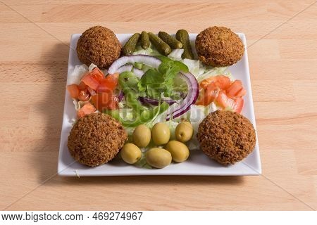 Falafel Plate