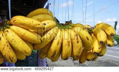 Close Up Of Bananas At A Local Market Tamu In Kota Belud,sabah. Banana May Support Weight Loss Becau
