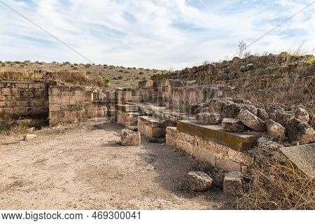 The Ruins Of The Fortress Wall Of The Ateret Fortress - Metzad Ateret - Qasr Atara - Located Next To